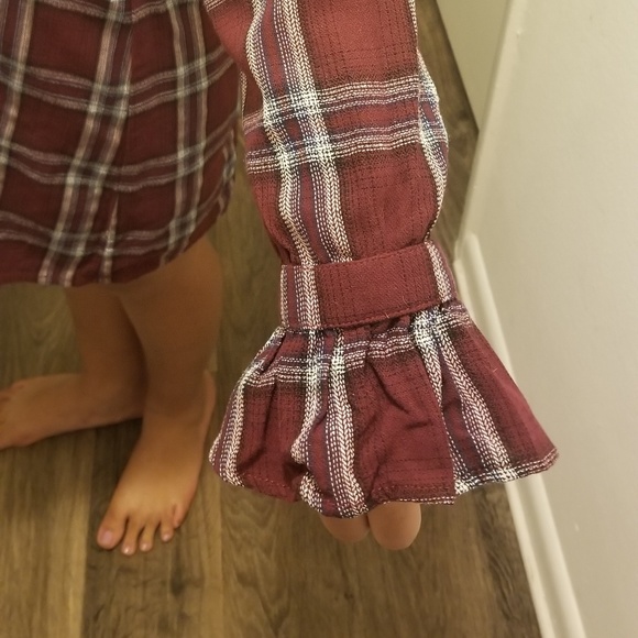 Dress - Picture 3 of 4